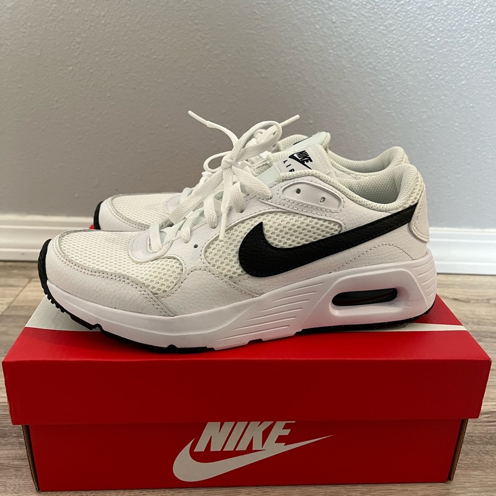 Nike Air Max SC (GS) (Womens size 6)